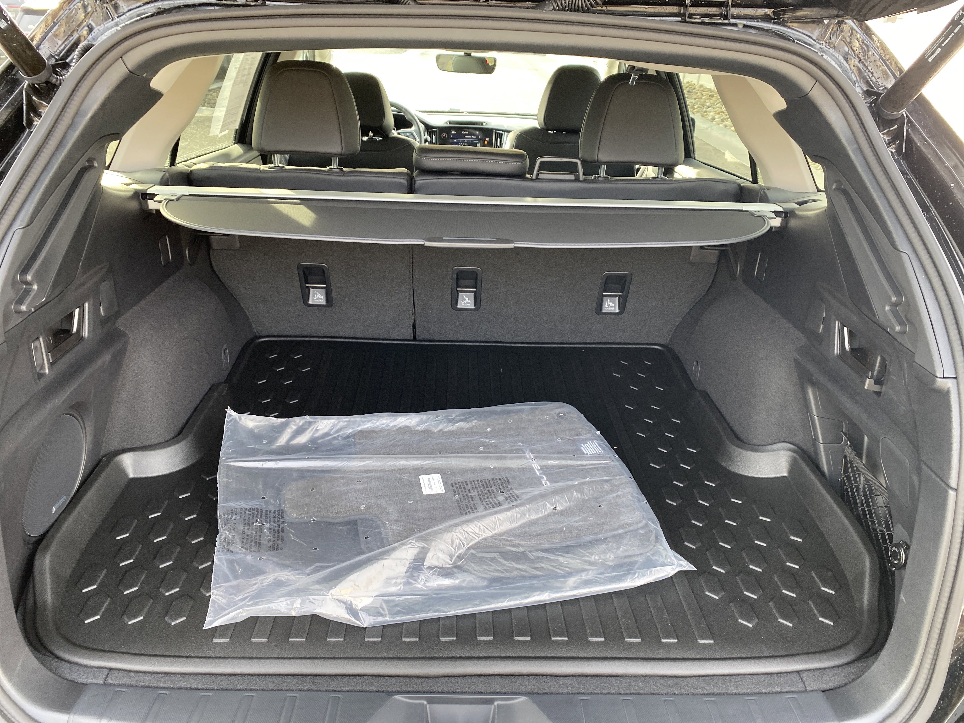 Used 2025 Subaru Outback Limited image 35