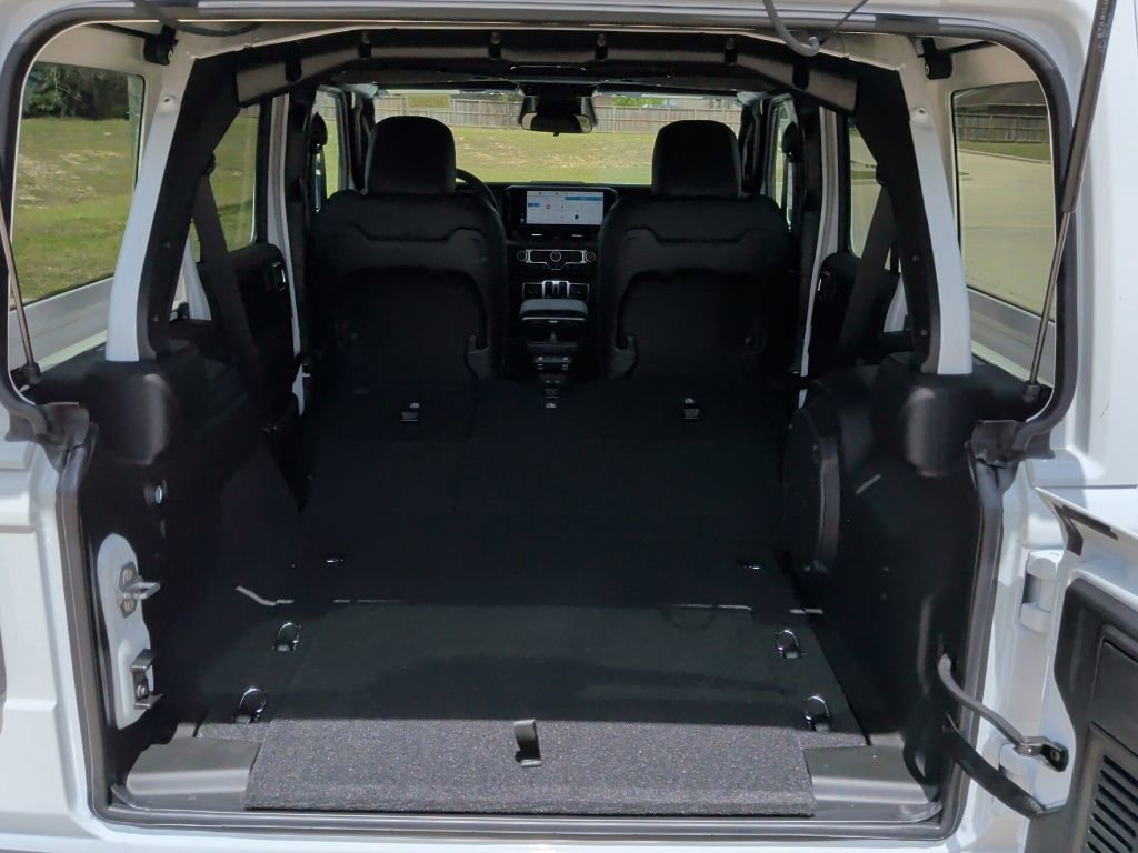 New 2026 Jeep Wrangler Unlimited Rubicon image 43