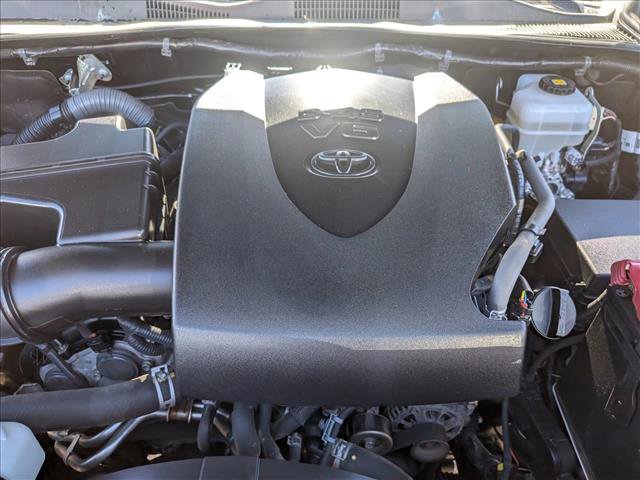 Used 2017 Toyota Tacoma TRD Off-Road w/ Tow Package (A/T) image 22