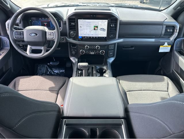 New 2026 Ford F150 XLT w/ Equipment Group 302A MID image 8
