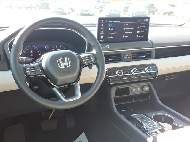 Used 2026 Honda Pilot Touring image 11