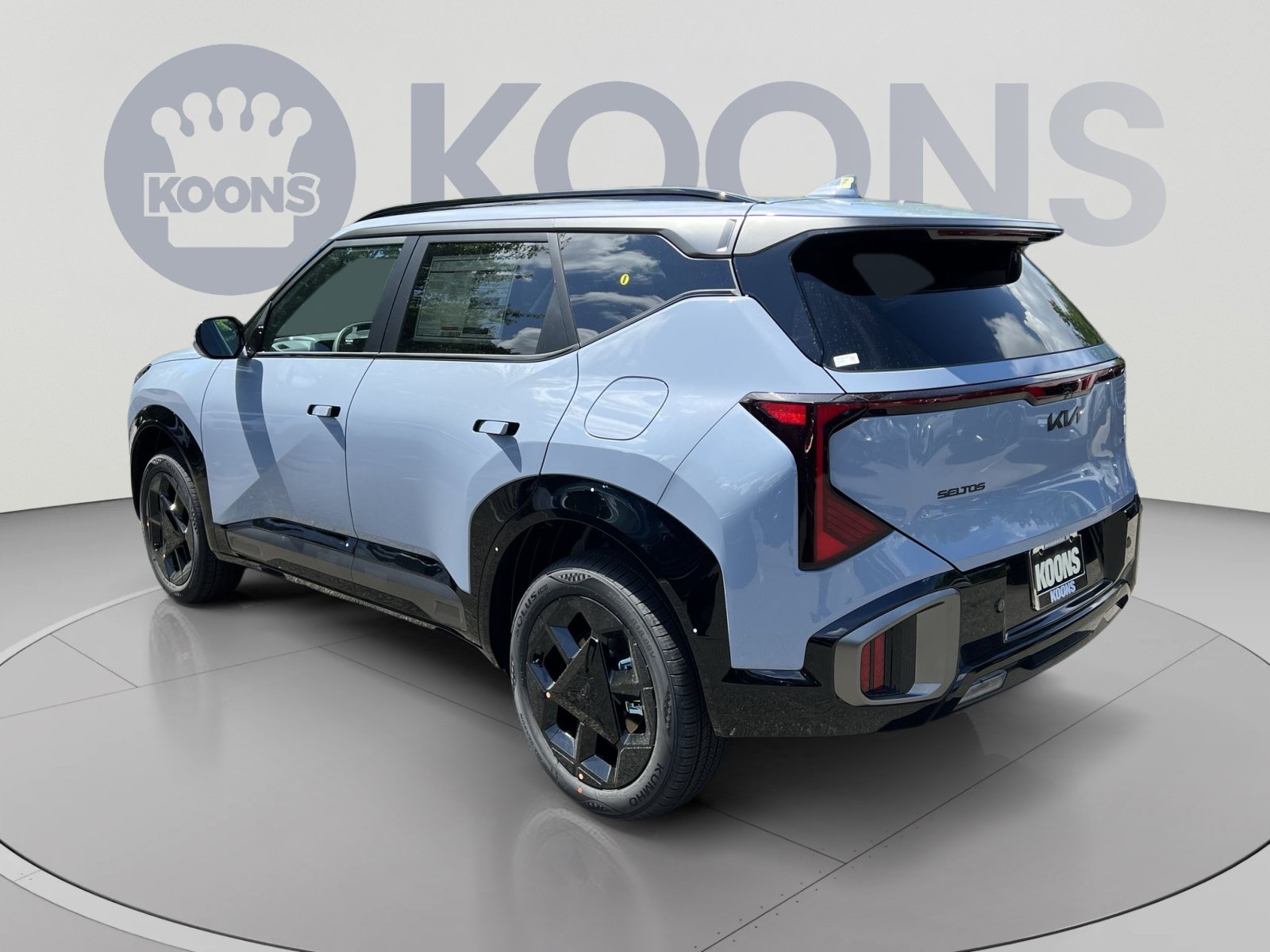 New 2027 Kia Seltos X-Line S w/ X-Line S Premium Package AWD/4WD image 4