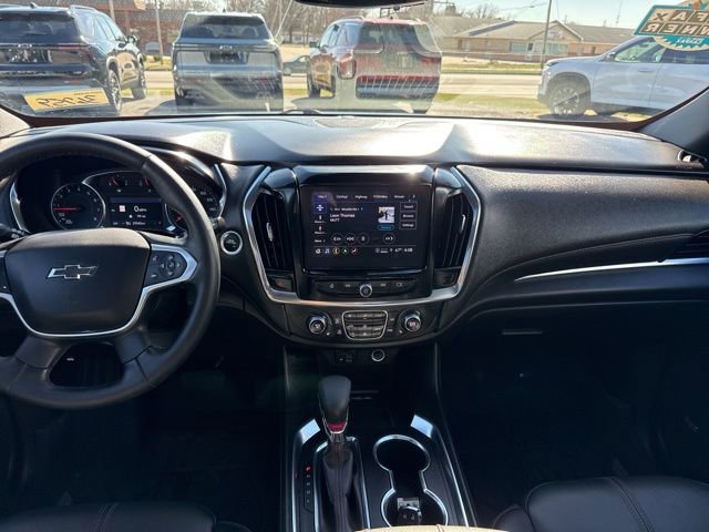 Used 2023 Chevrolet Traverse RS w/ LPO, Floor Liner Package image 21