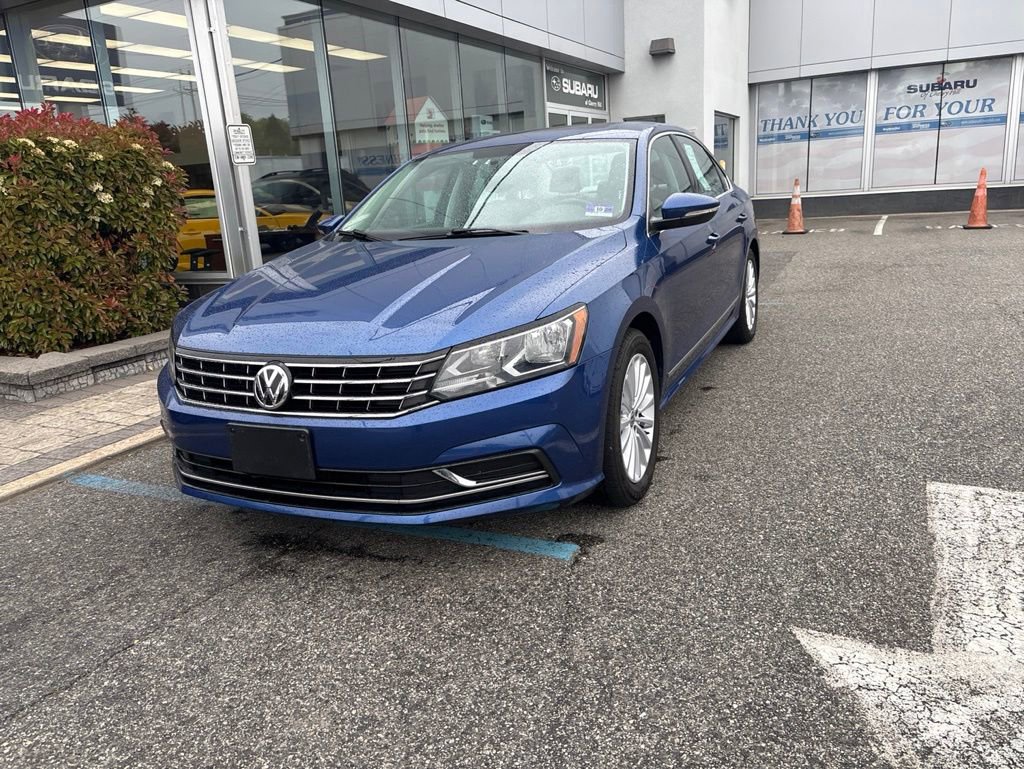 Used 2017 Volkswagen Passat 1.8T SE FWD image 5