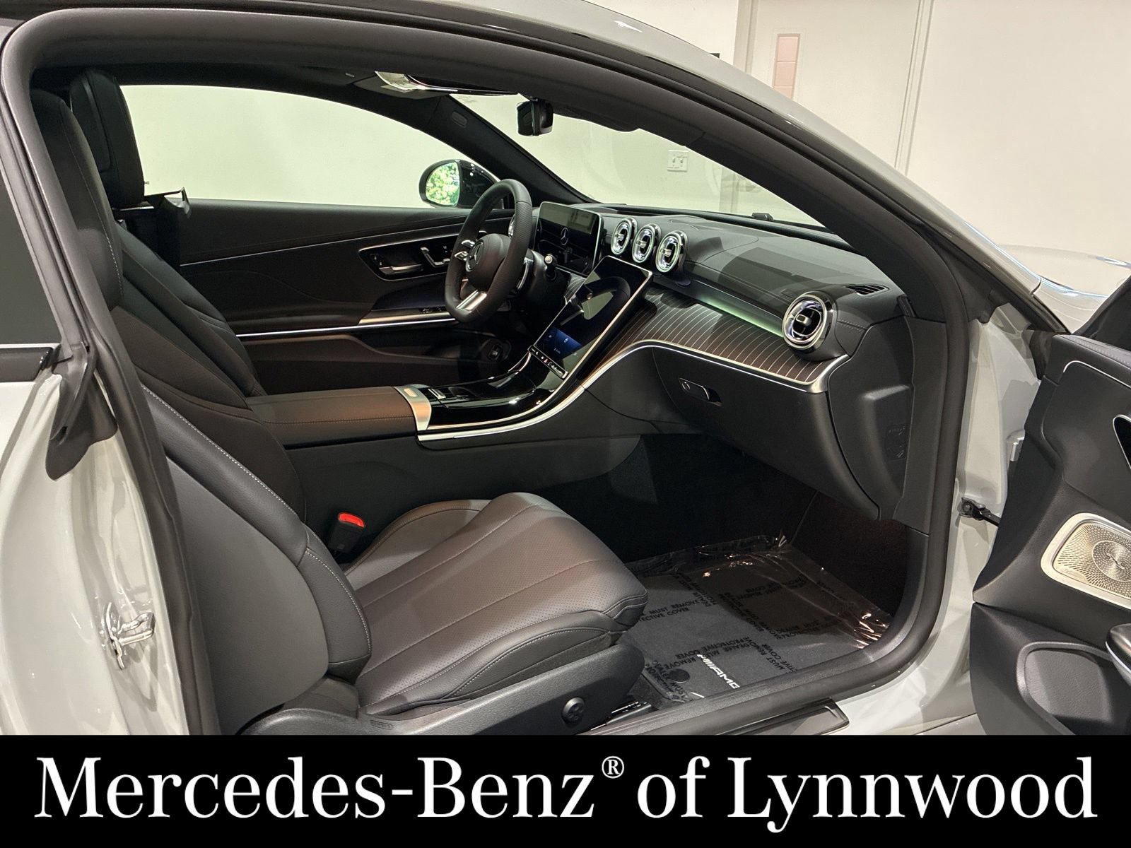 New 2026 Mercedes-Benz CLE 450 4MATIC Coupe image 10