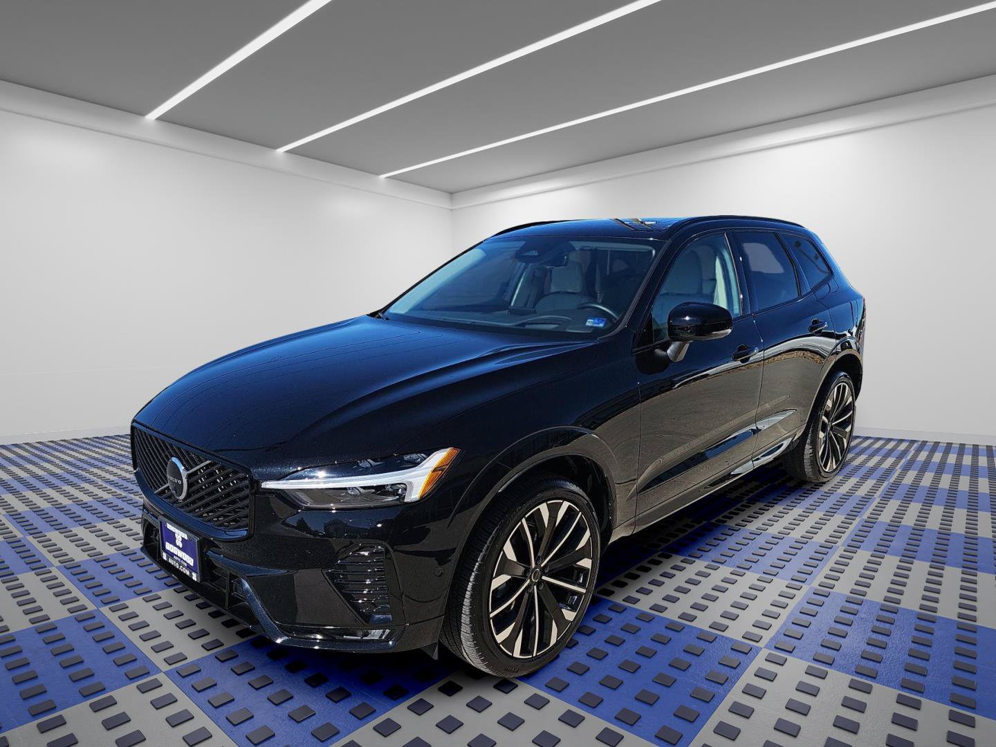 Used 2026 Volvo XC60 B5 Ultra w/ Protection Package Premier AWD/4WD image 3