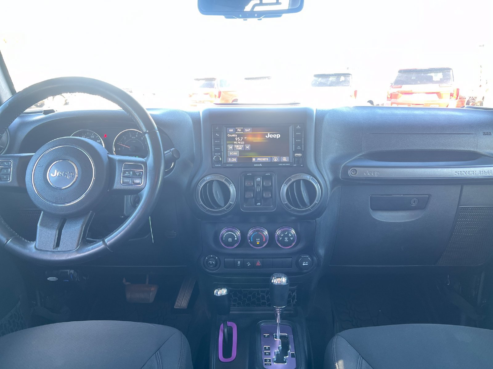 Used 2017 Jeep Wrangler Unlimited Sport w/ Quick Order Package 24S AWD/4WD image 11