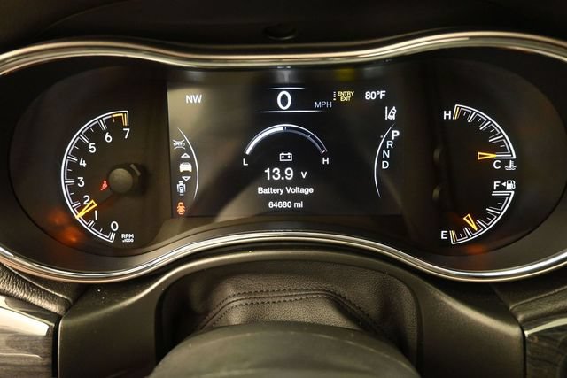 Used 2020 Jeep Grand Cherokee Overland AWD/4WD image 30