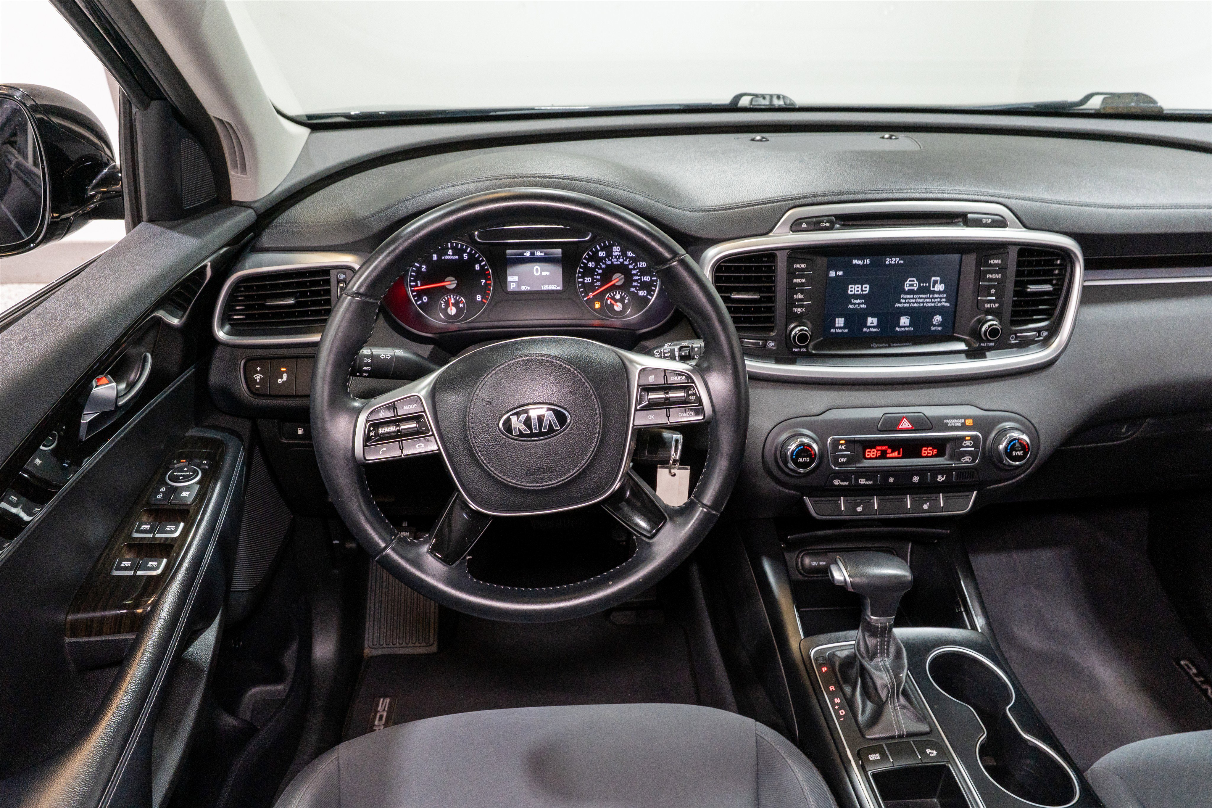 Used 2019 Kia Sorento FWD w/ Option Group 020 image 9
