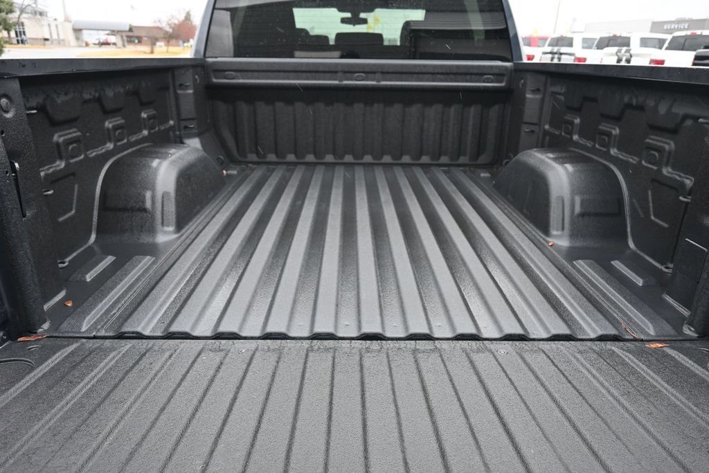 Used 2022 Chevrolet Silverado 1500 LT Trail Boss w/ Safety Package AWD/4WD image 17
