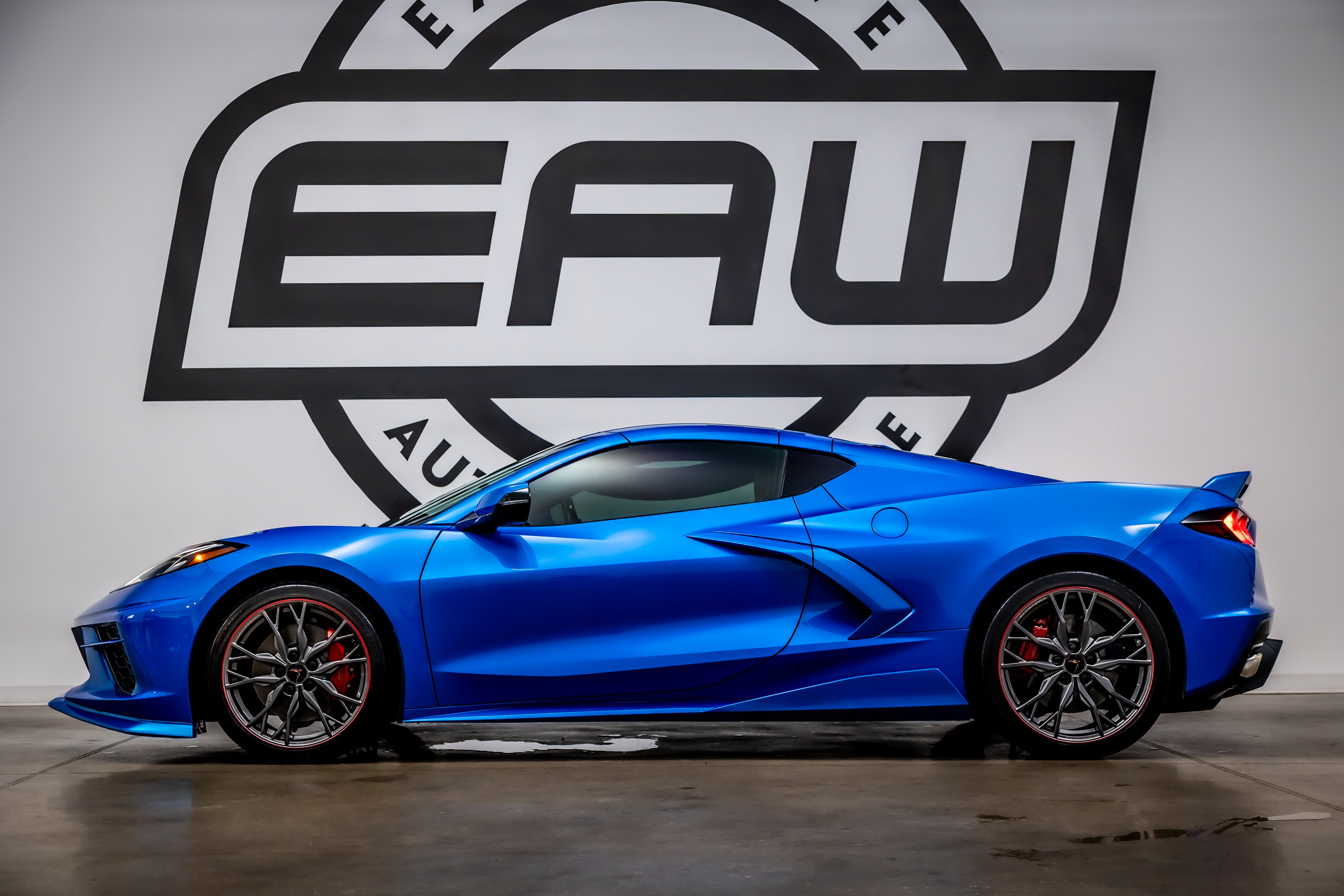 Used 2024 Chevrolet Corvette Stingray Preferred Cpe w/ Z51 Performance Package RWD image 6
