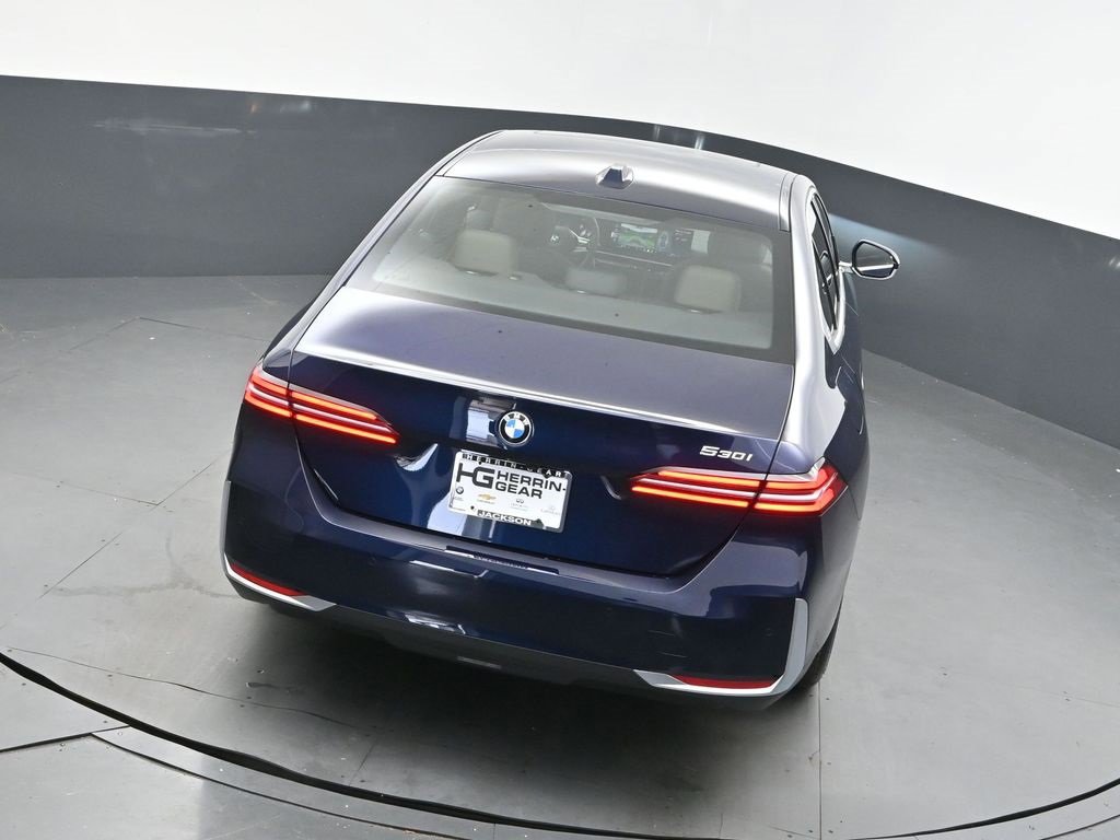 New 2026 BMW 530i w/ Premium Package image 34