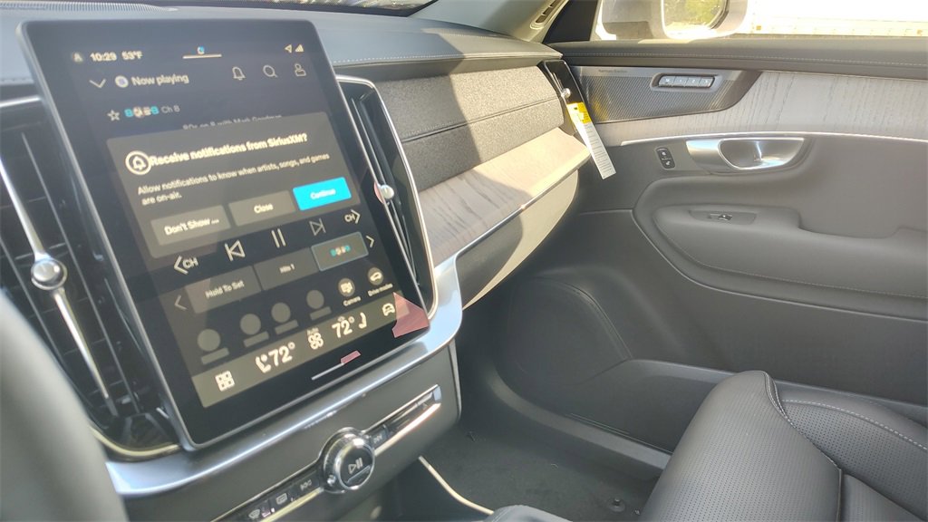 New 2026 Volvo XC90 B6 Ultra image 25