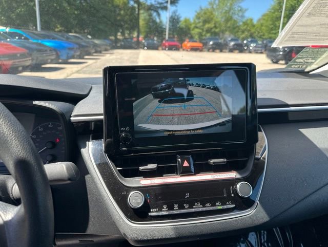 Used 2025 Toyota Corolla LE FWD image 27