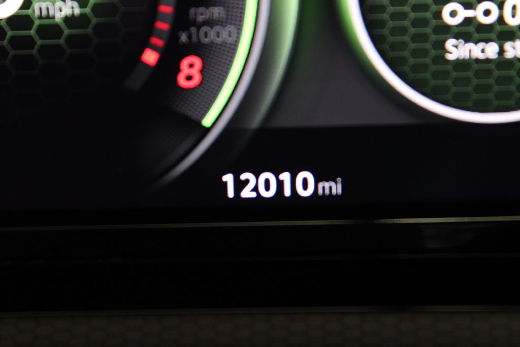 Certified 2023 Volkswagen GTI SE FWD image 11