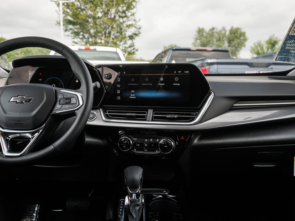New 2026 Chevrolet Trax ACTIV w/ Driver Confidence Package FWD image 14