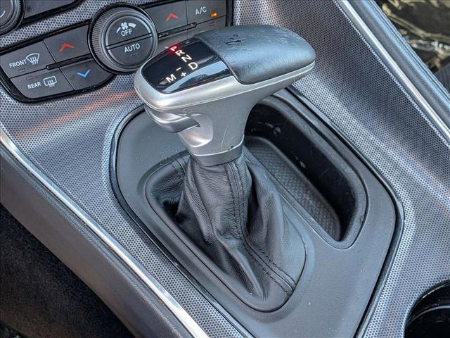 Used 2016 Dodge Challenger R/T Scat Pack w/ Leather Interior Group RWD image 12