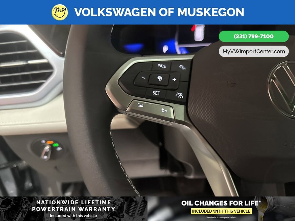 New 2026 Volkswagen Taos SE image 16