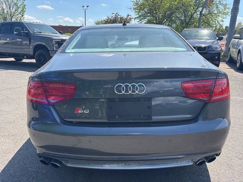 Used 2013 Audi S8 AWD/4WD image 6