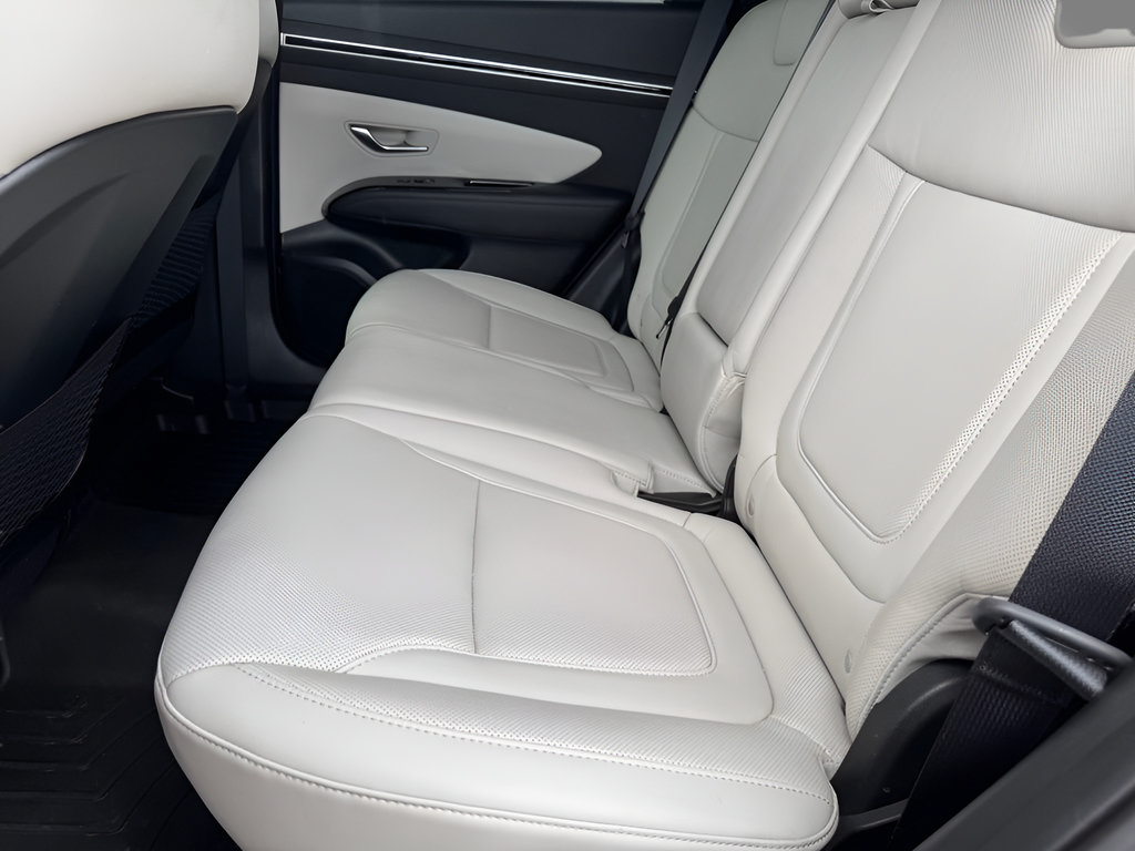 Certified 2023 Hyundai Tucson Limited AWD/4WD image 16