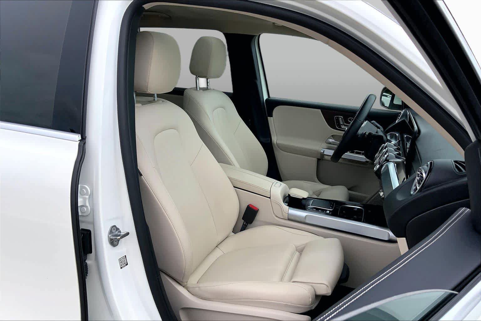 Used 2023 Mercedes-Benz GLB 250 image 9