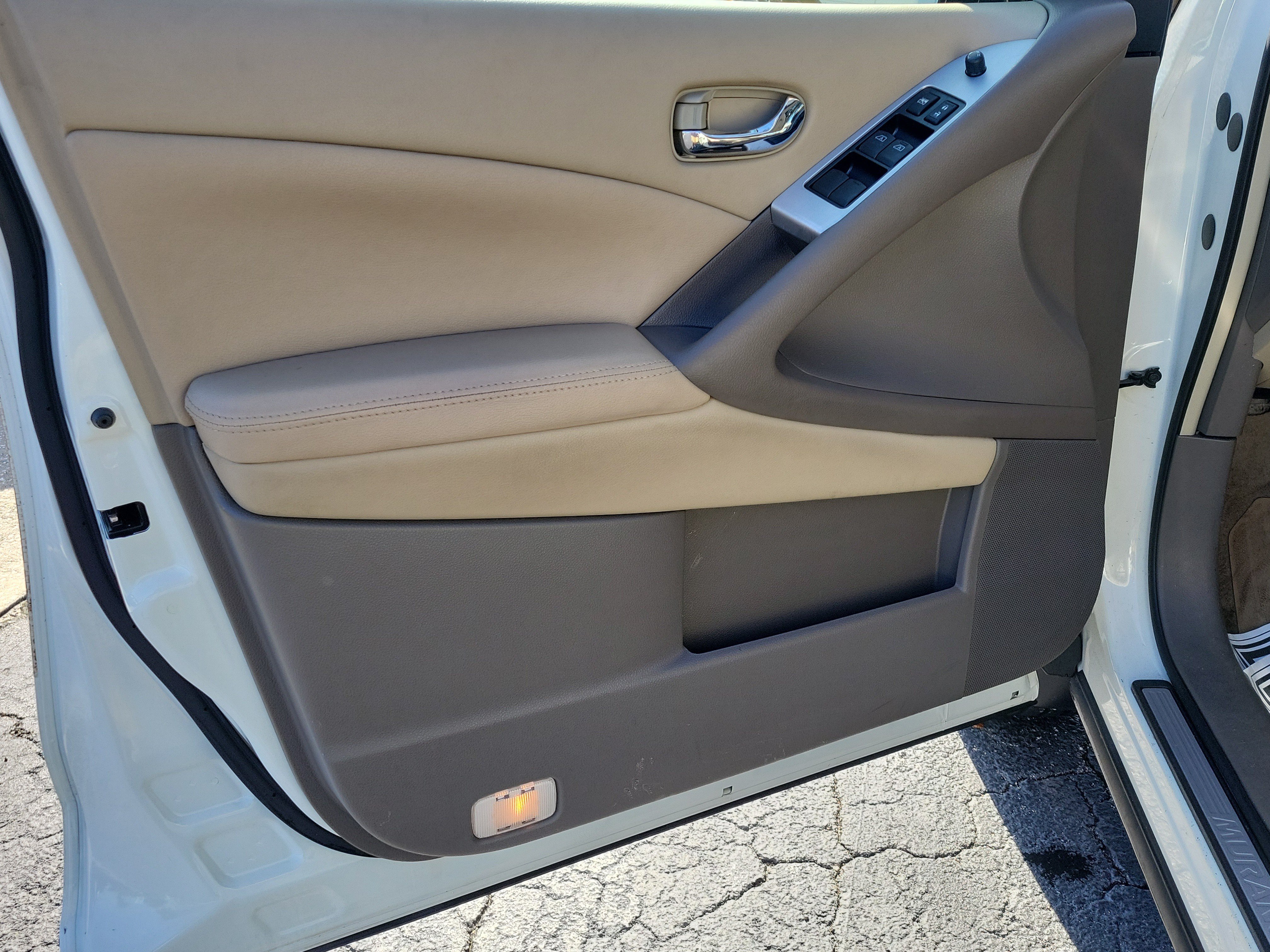 Used 2013 Nissan Murano SV FWD image 18