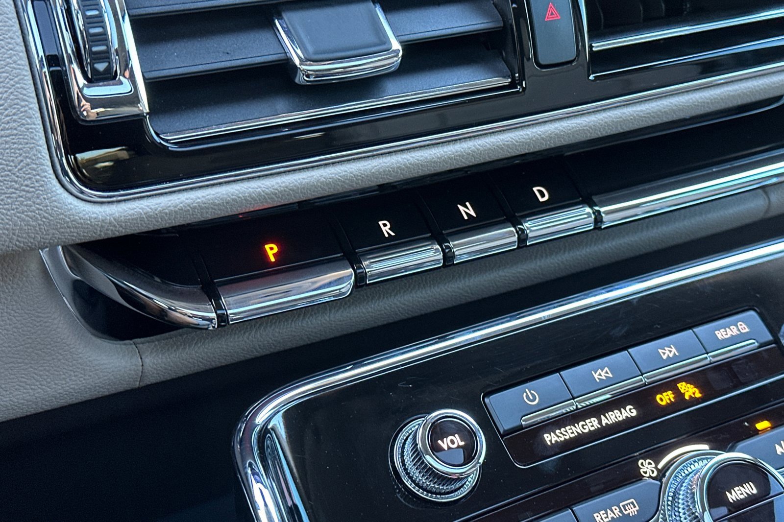 Certified 2024 Lincoln Navigator Reserve image 23