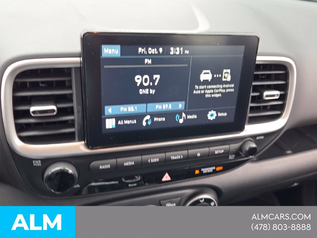 Used 2026 Hyundai Venue SE FWD image 24
