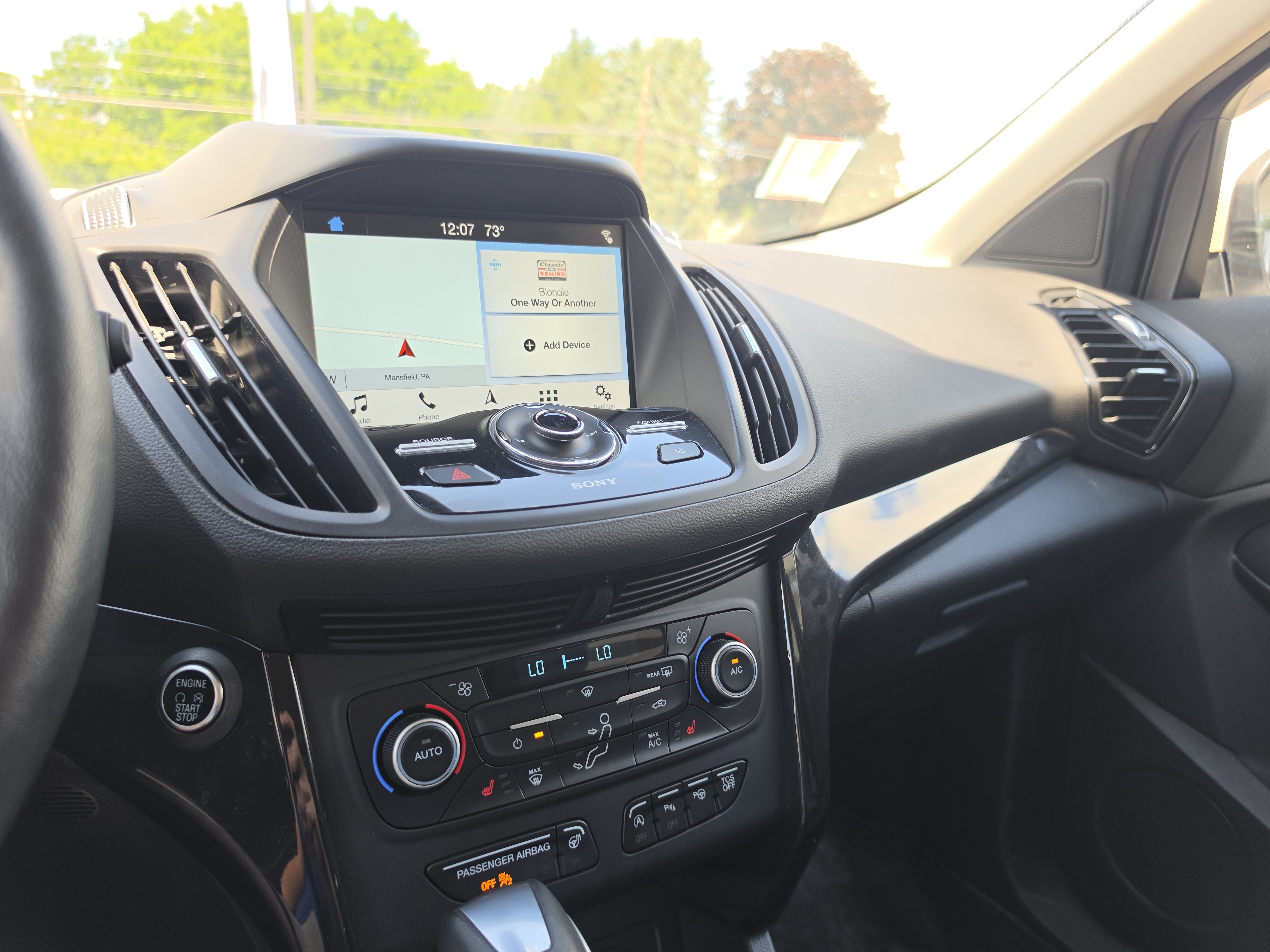 Used 2019 Ford Escape Titanium AWD/4WD image 24