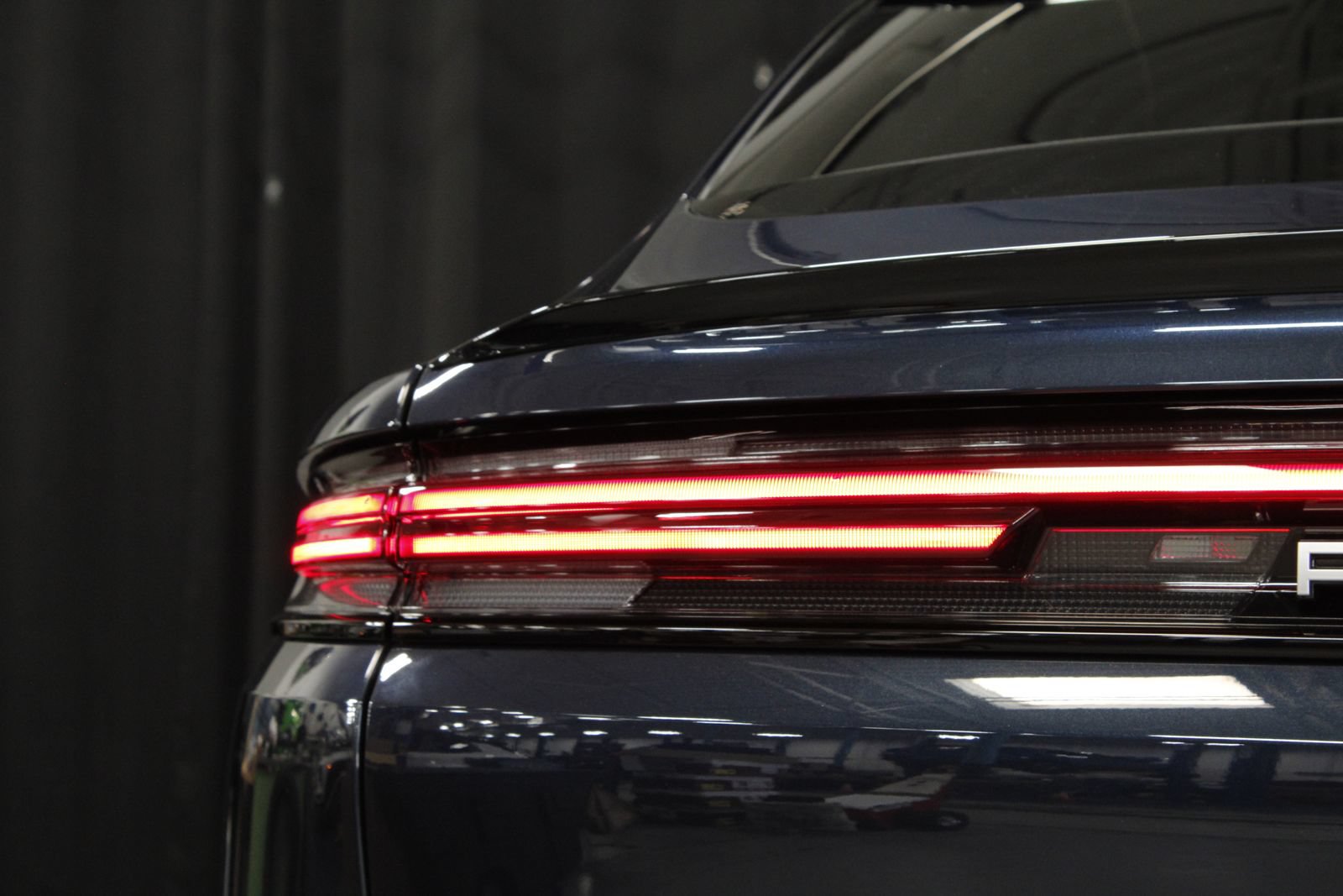 New 2026 Porsche Cayenne Coupe AWD/4WD image 12