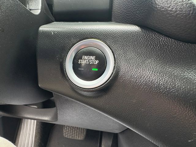 Used 2023 GMC Terrain SLE image 24