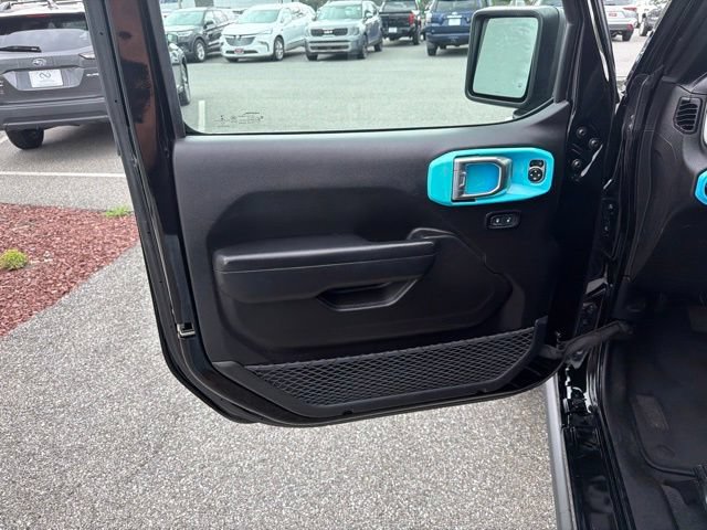Used 2021 Jeep Wrangler Unlimited Sport AWD/4WD image 11