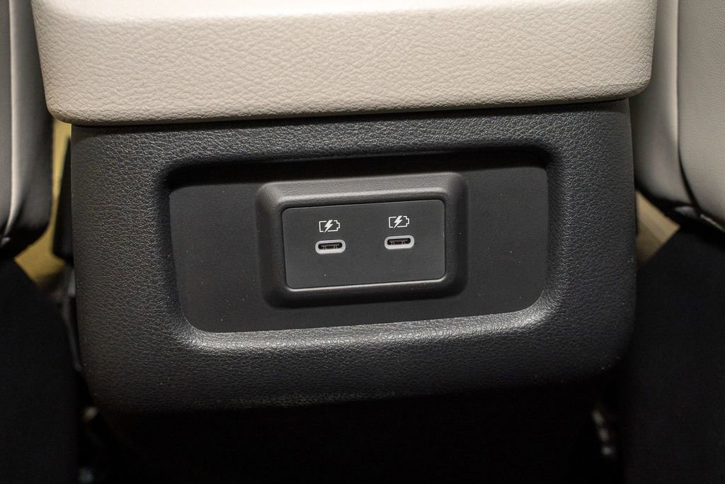 New 2026 Nissan Pathfinder SL image 19