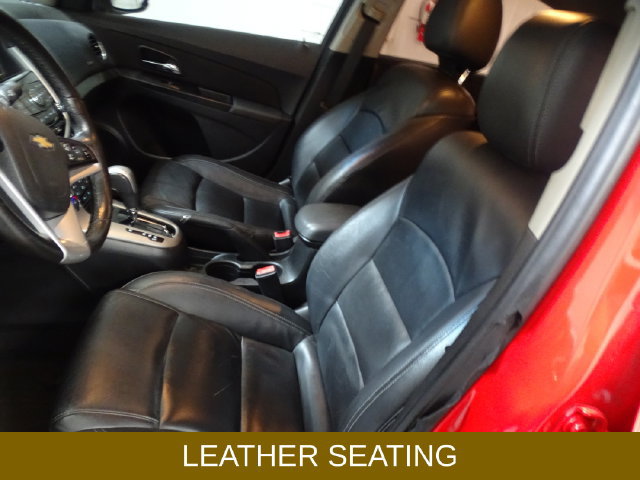 Used 2014 Chevrolet Cruze LT FWD image 2