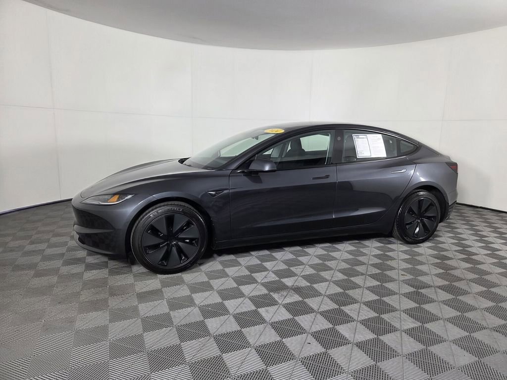 Used 2025 Tesla Model 3 Long Range image 8
