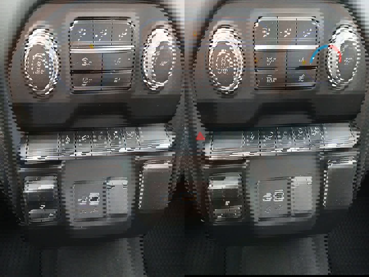 Used 2024 Chevrolet Silverado 2500 Custom w/ Custom Convenience Package image 58