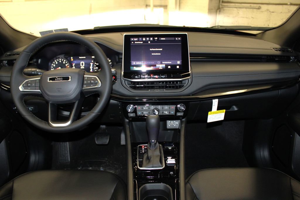 New 2026 Jeep Compass Limited image 8