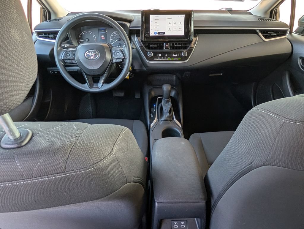 Used 2024 Toyota Corolla LE FWD image 16