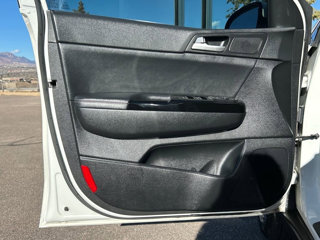 Used 2020 Kia Sportage EX image 26
