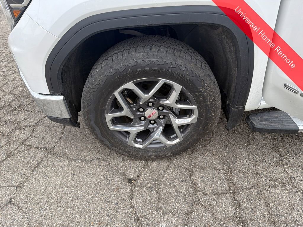 Used 2024 GMC Sierra 1500 SLT w/ SLT Premium Plus Package image 28