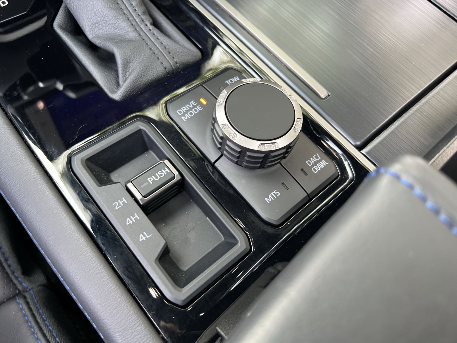 New 2026 Toyota Sequoia Platinum AWD/4WD image 21