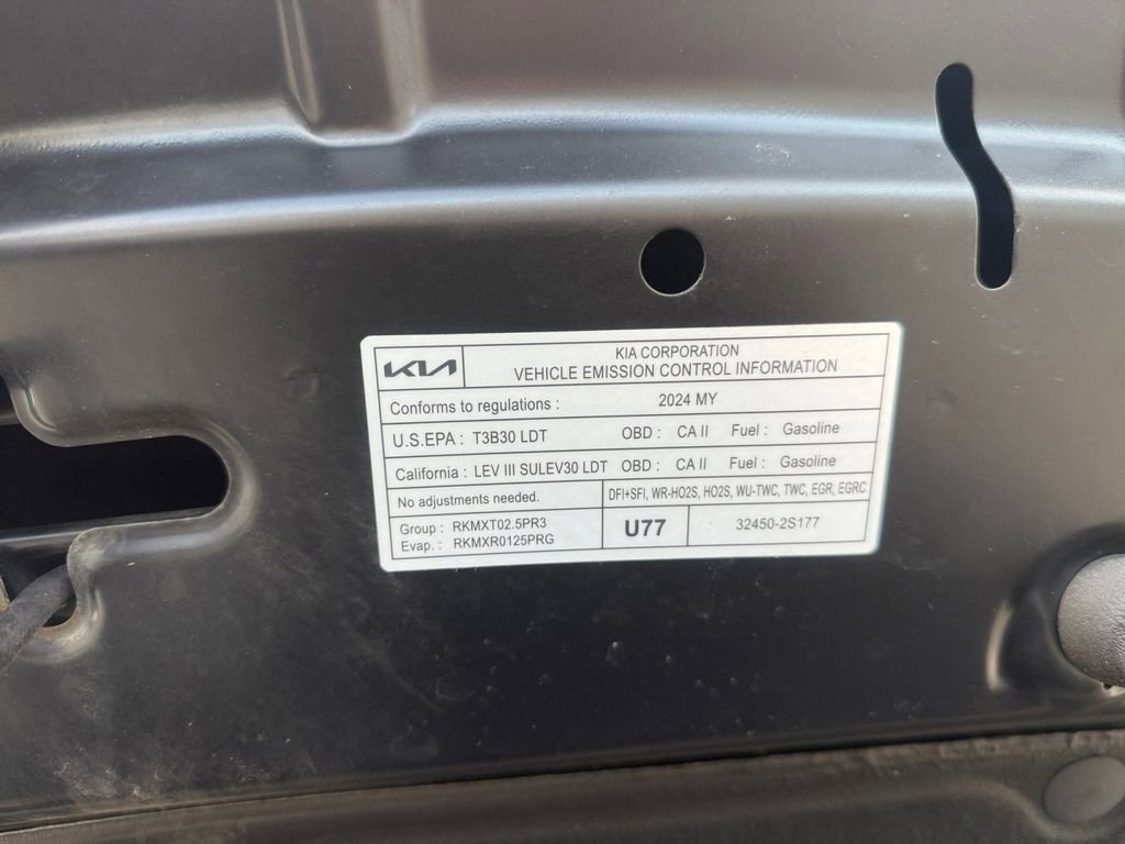 Used 2024 Kia Sportage EX image 30