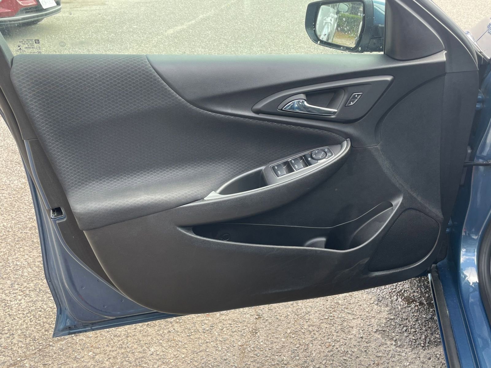 Used 2024 Chevrolet Malibu LT image 18