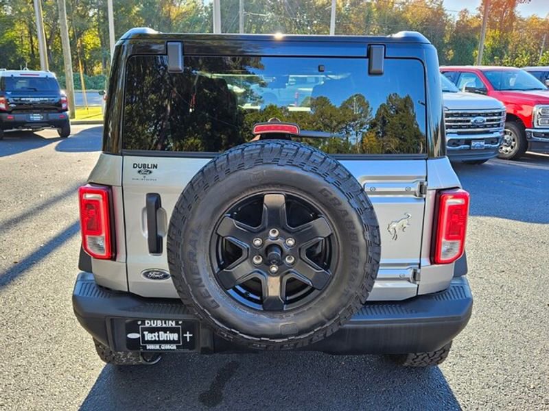 Used 2024 Ford Bronco Black Diamond image 12