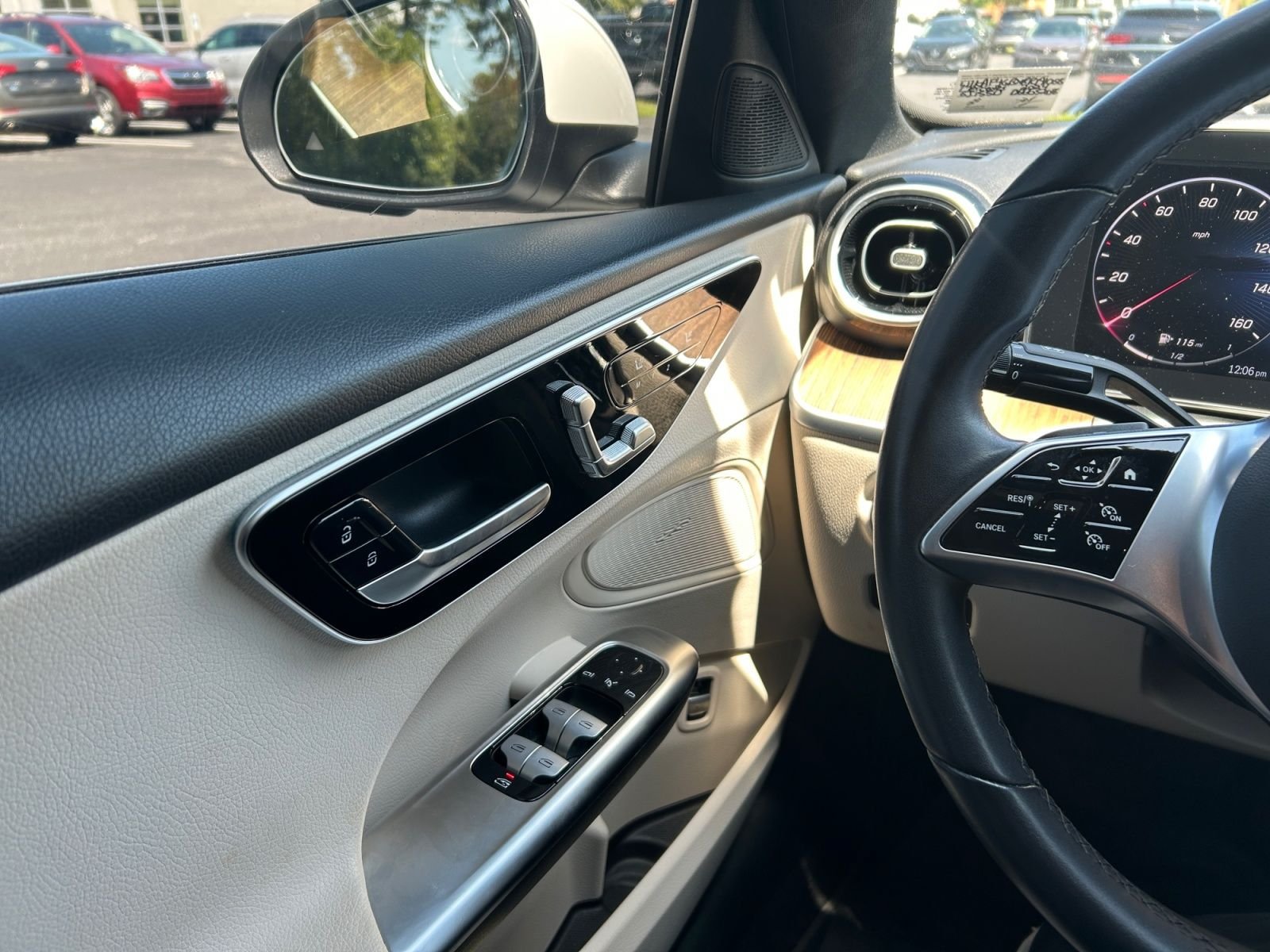 Used 2024 Mercedes-Benz C 300 Sedan image 16