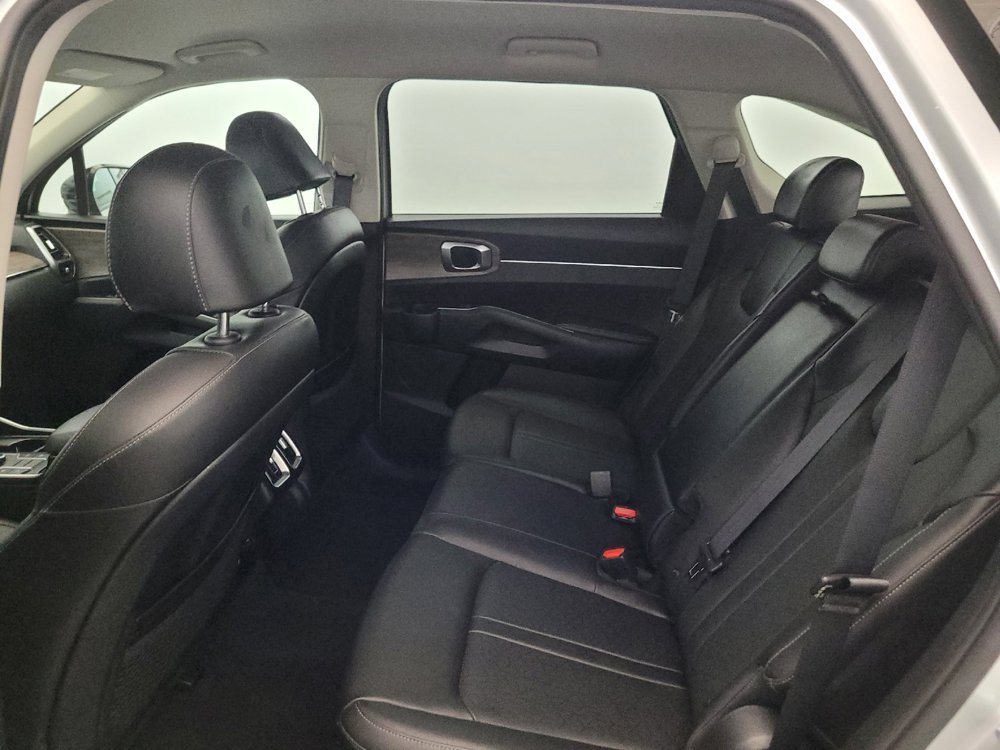 Used 2022 Kia Sorento S AWD/4WD image 18