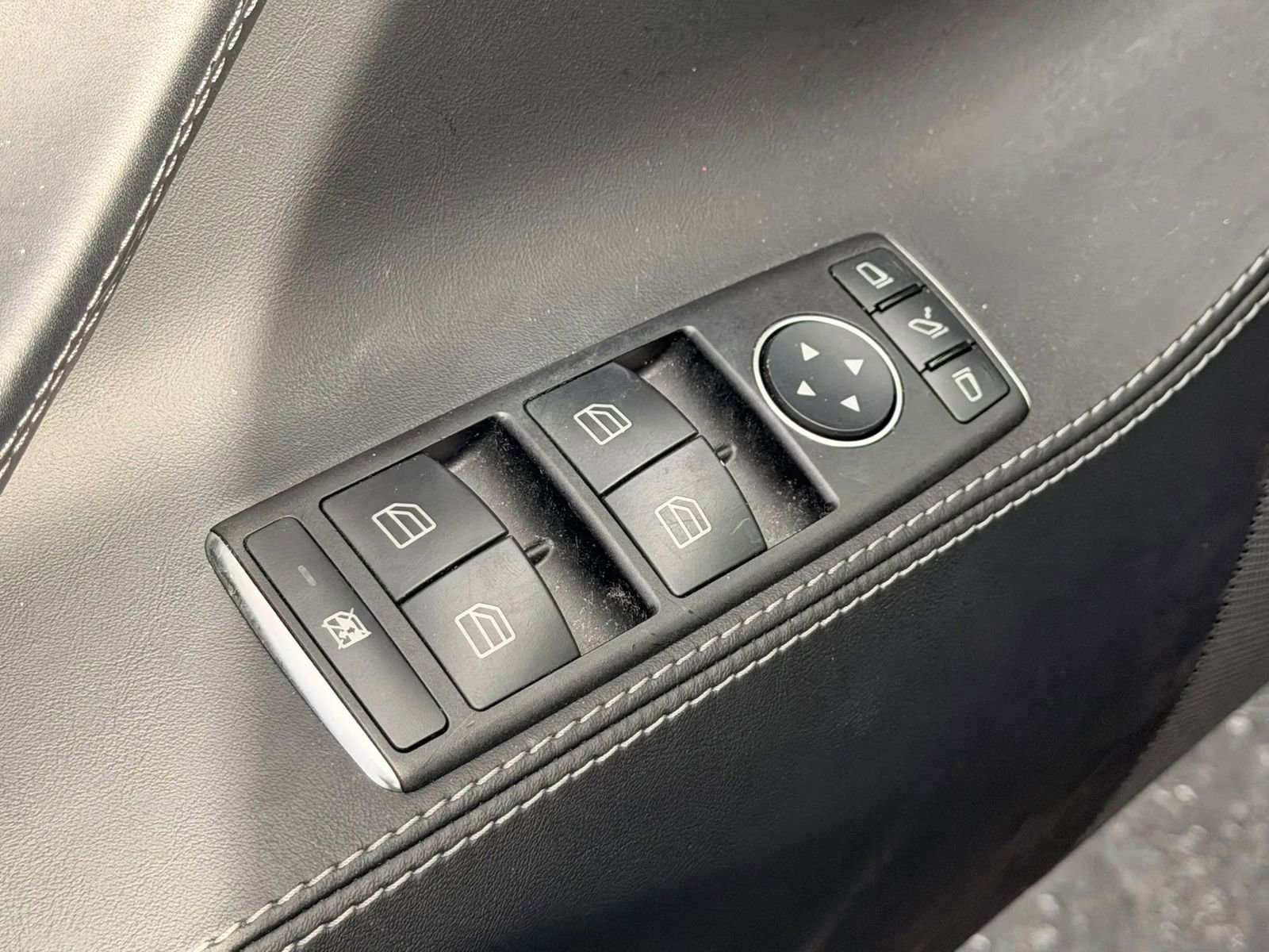 Used 2017 Tesla Model S 75D AWD/4WD image 13