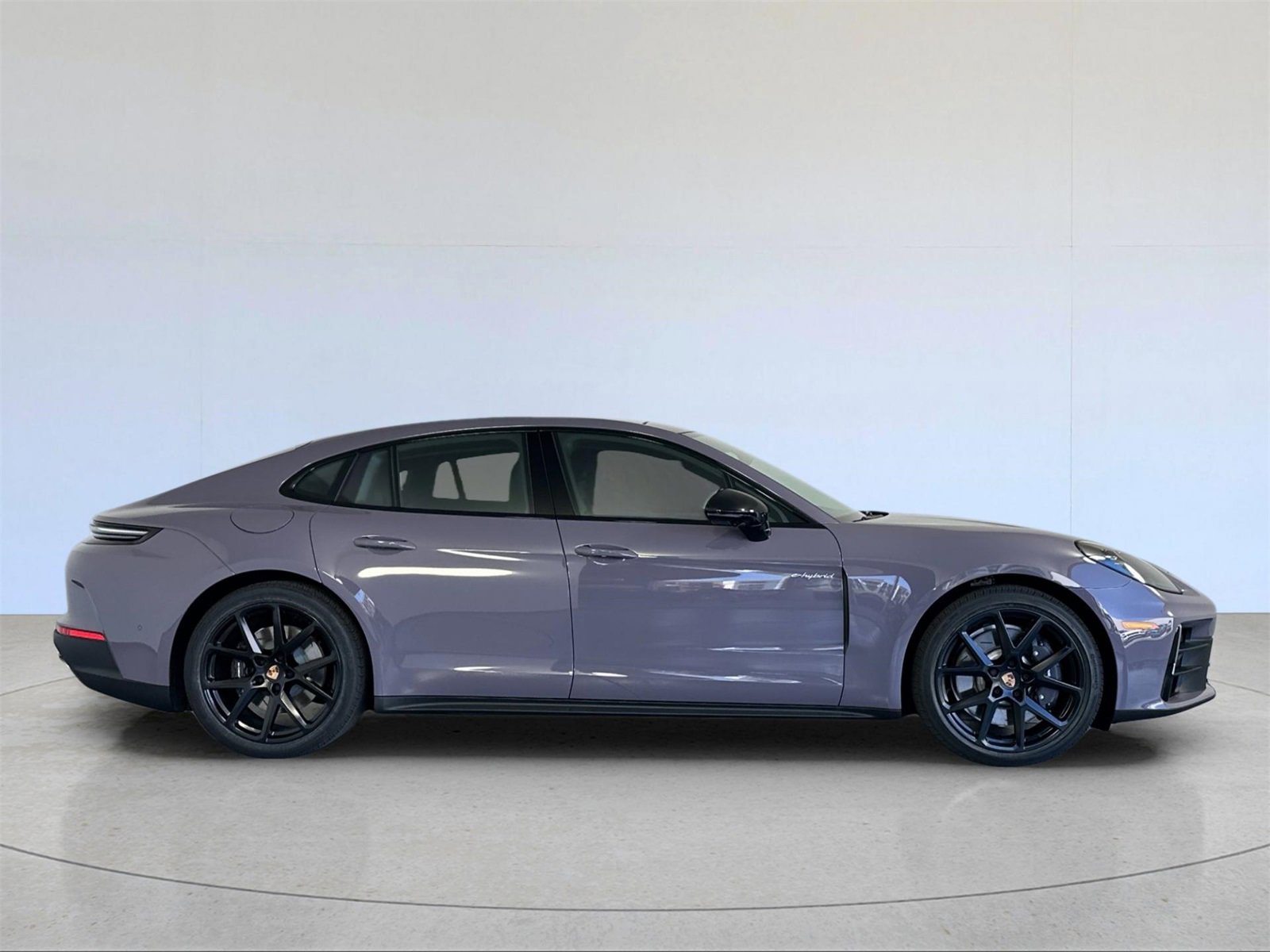 New 2025 Porsche Panamera 4 image 9