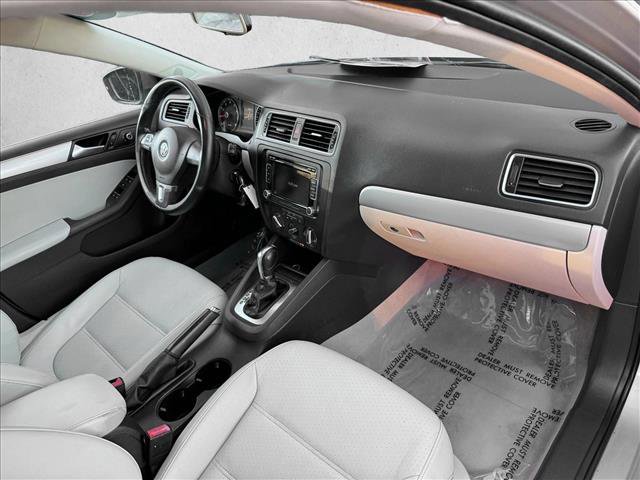 Used 2013 Volkswagen Jetta SE image 20