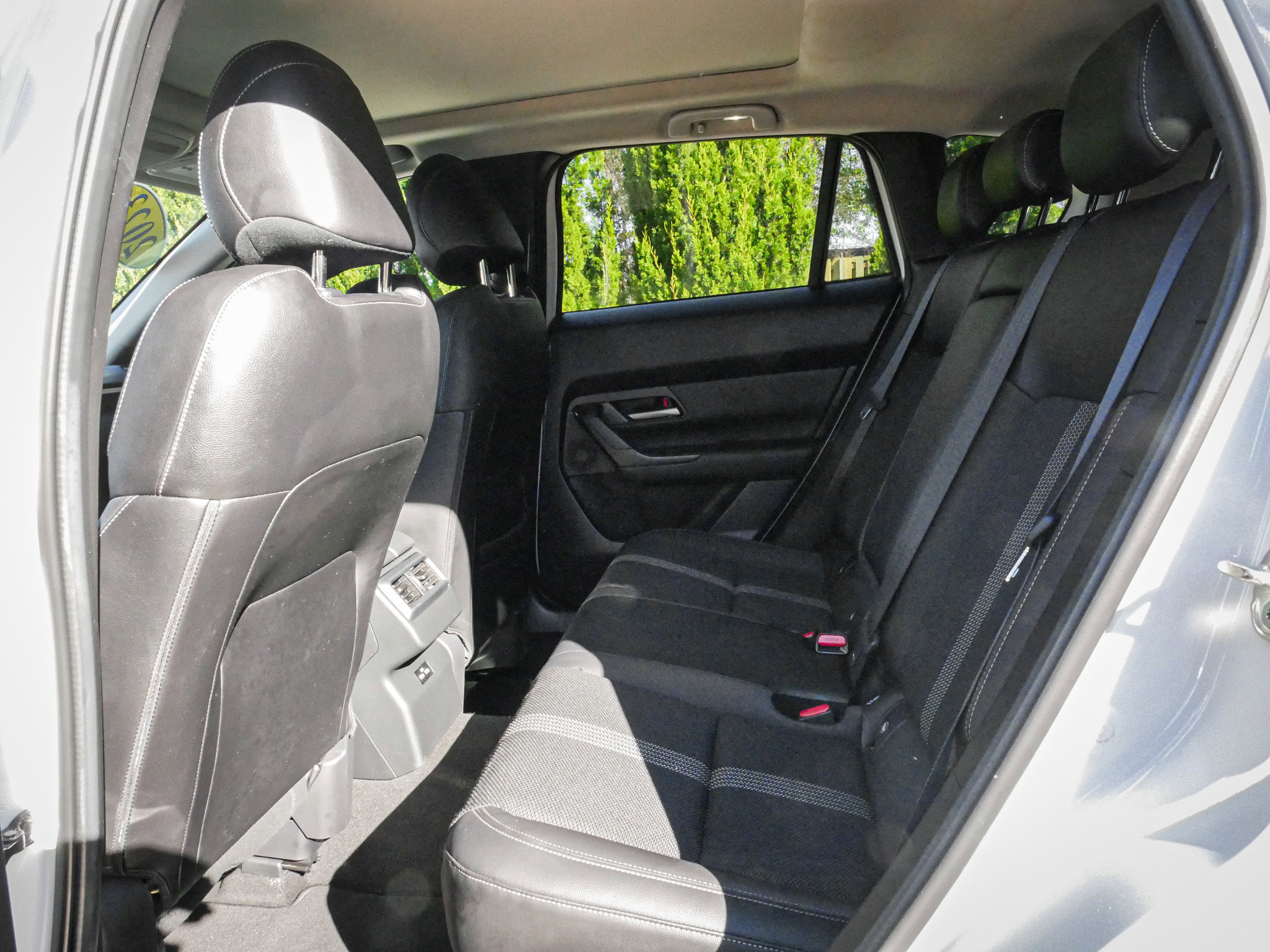 Used 2023 MAZDA CX-50 2.5 S w/ Preferred Plus Pkg image 30